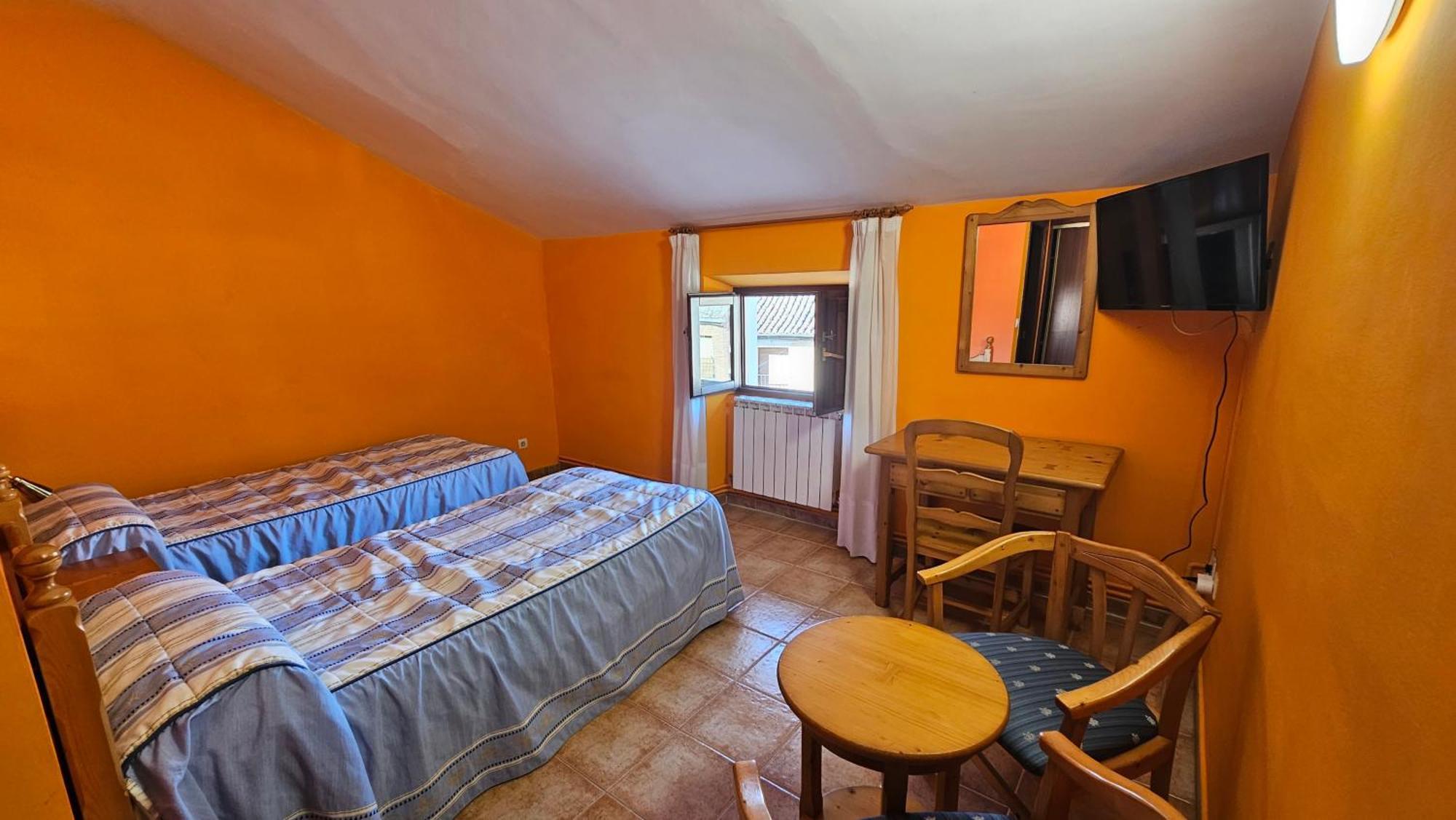Hostal Albe Carrión de los Condes Dış mekan fotoğraf